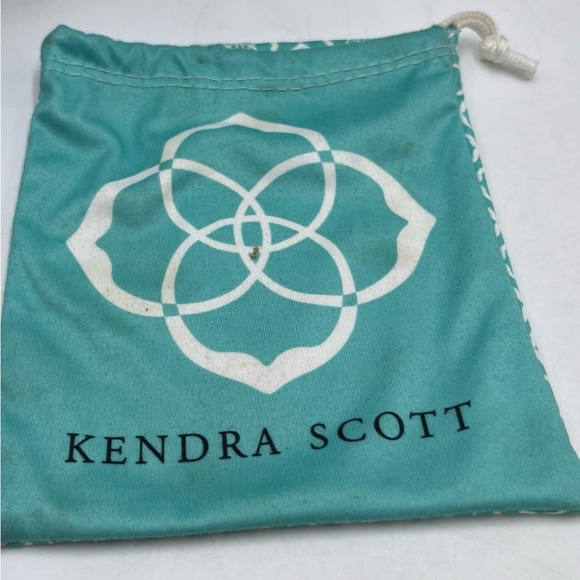 Kendra Scott Edie Rose Gold Ivory Mother of Pearl Cuff Adjustable Bracelet - Picture 8 of 16